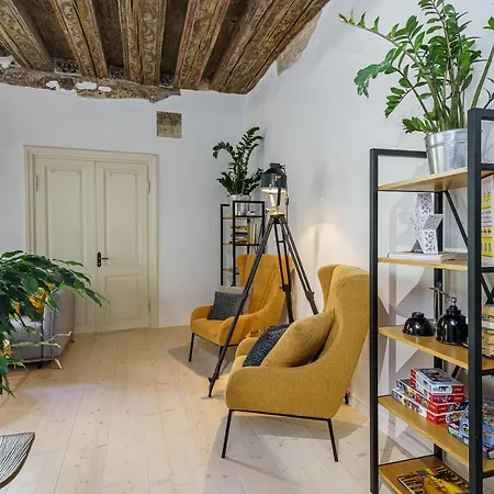 Rataskaevu 14 Apartman *