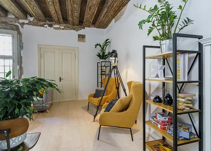 Rataskaevu 14 Apartman *